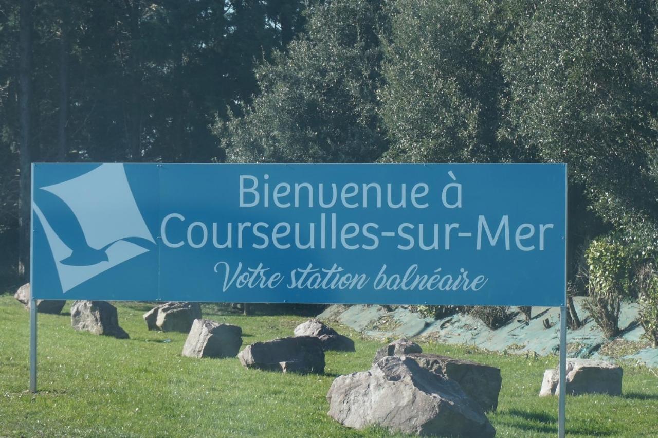 Plage Et La Mer Tres Proche 库尔瑟勒·苏尔·梅尔 外观 照片